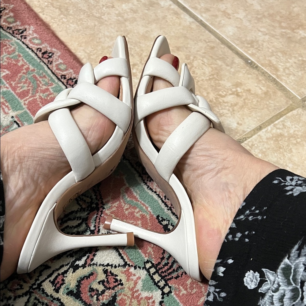 Coach Women's Cream Knot Detail Mules sandals - Picture 14 of 14